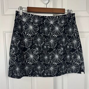 Tranquility Women’s Mini Skort Black White Floral Elastic Waist‎ Pull On Size S